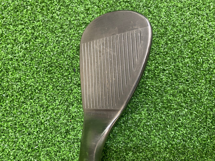 Titleist Vokey Design SM8 Wedge 54 (USED) - sole