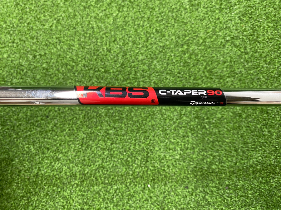 2015 TaylorMade Aeroburner 6 Iron (EXCELLENT) - grip detail