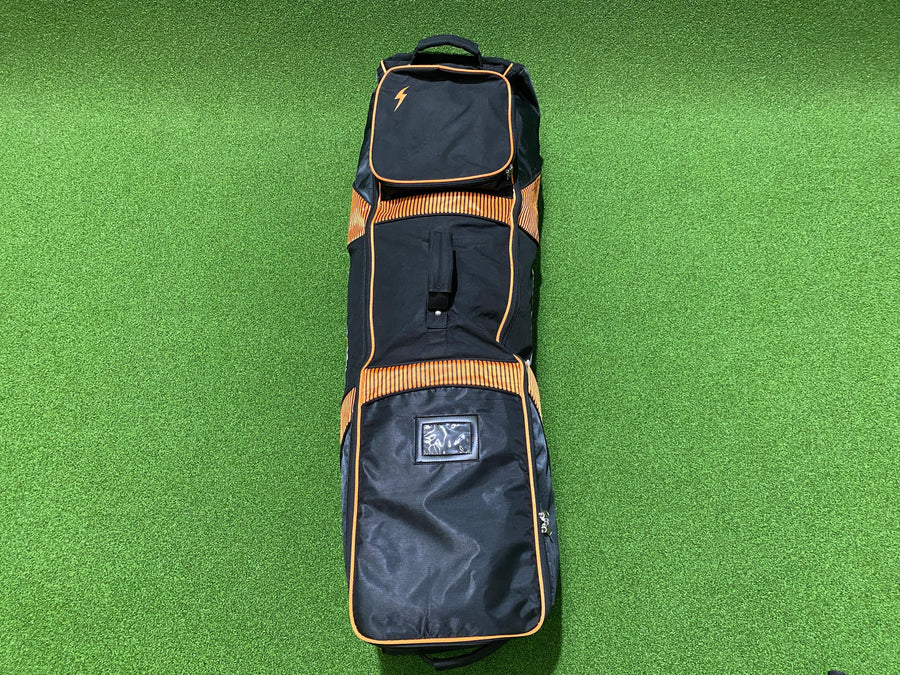 PowerBilt Black/Orange Travel Bag - rip detail