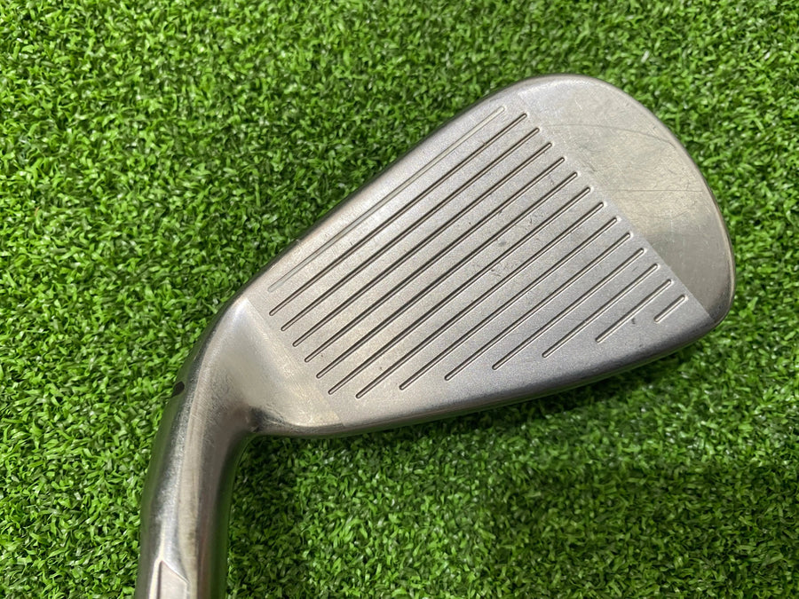 2021 TaylorMade SIM 2 Max Ladies 7-9, PW Iron Set - shaft detail