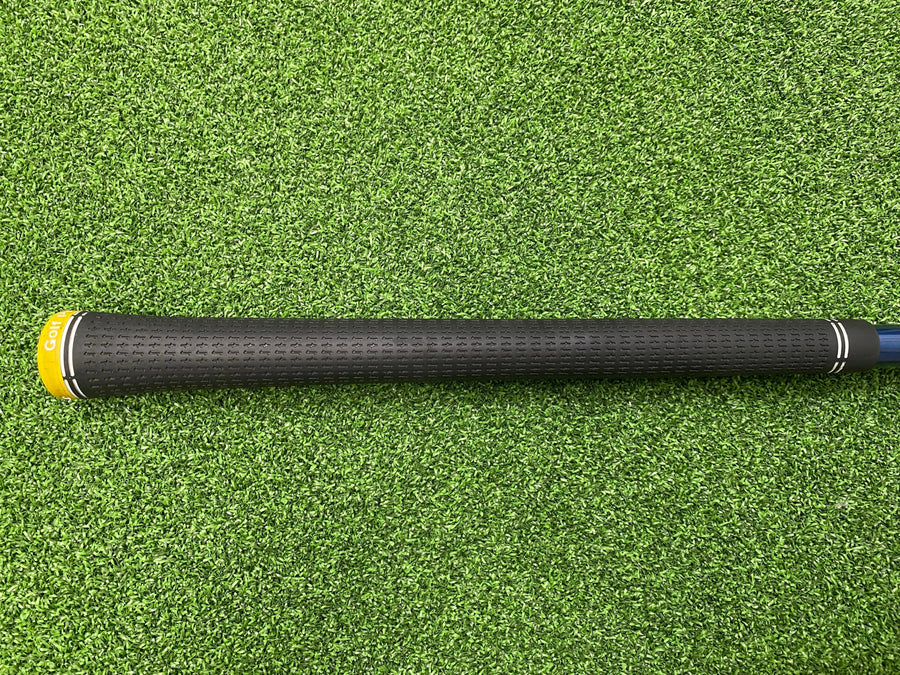 2019 Bridgestone Tour B JGR 22° Left Handed 4 Hybrid - grip detail