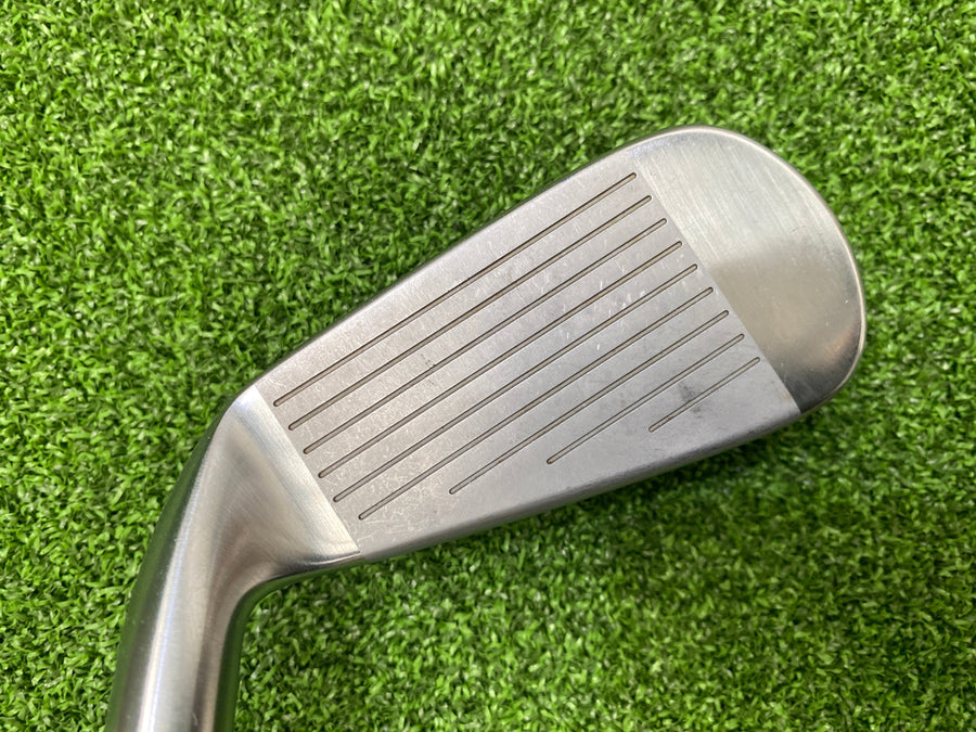 Bridgestone TourStage X-UT 101i Utility 23° Regular (USED) - sole