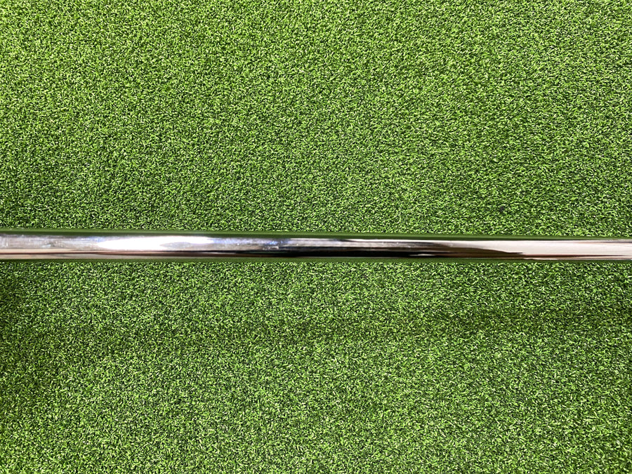 2023 Odyssey White Hot Versa Three T 35" Putter (EXCELLENT) - grip detail