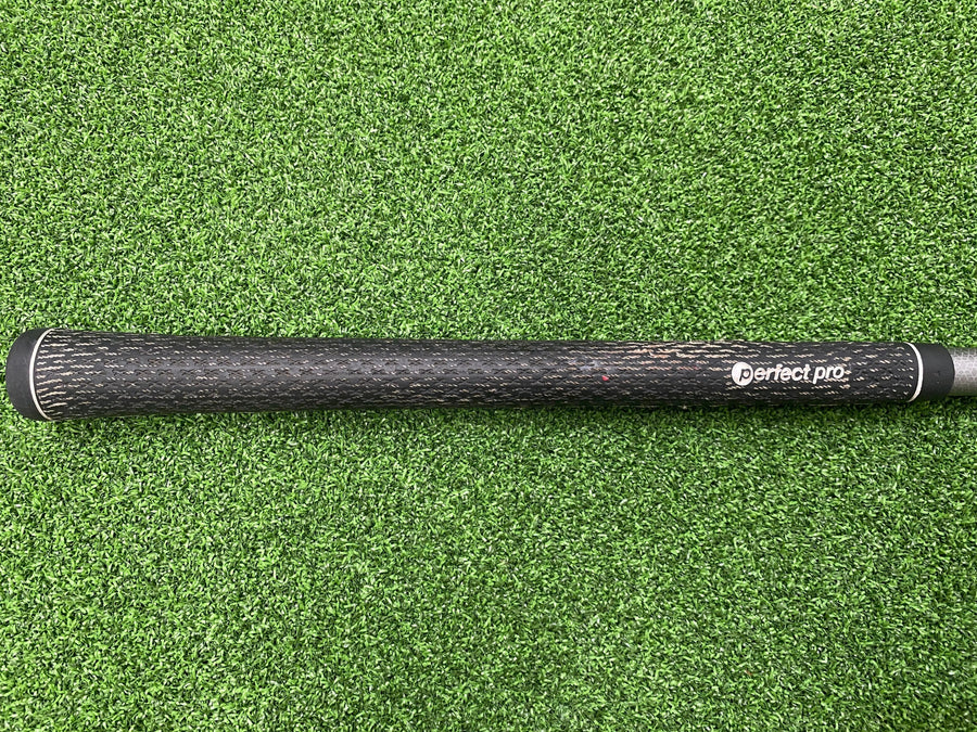Nike Vapor 10° Driver - grip detail