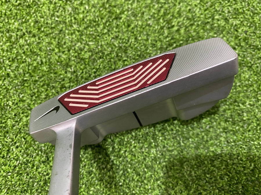 Nike Method Model Core 34" Putter With Headcover (EXCELLENT) - shaft detail