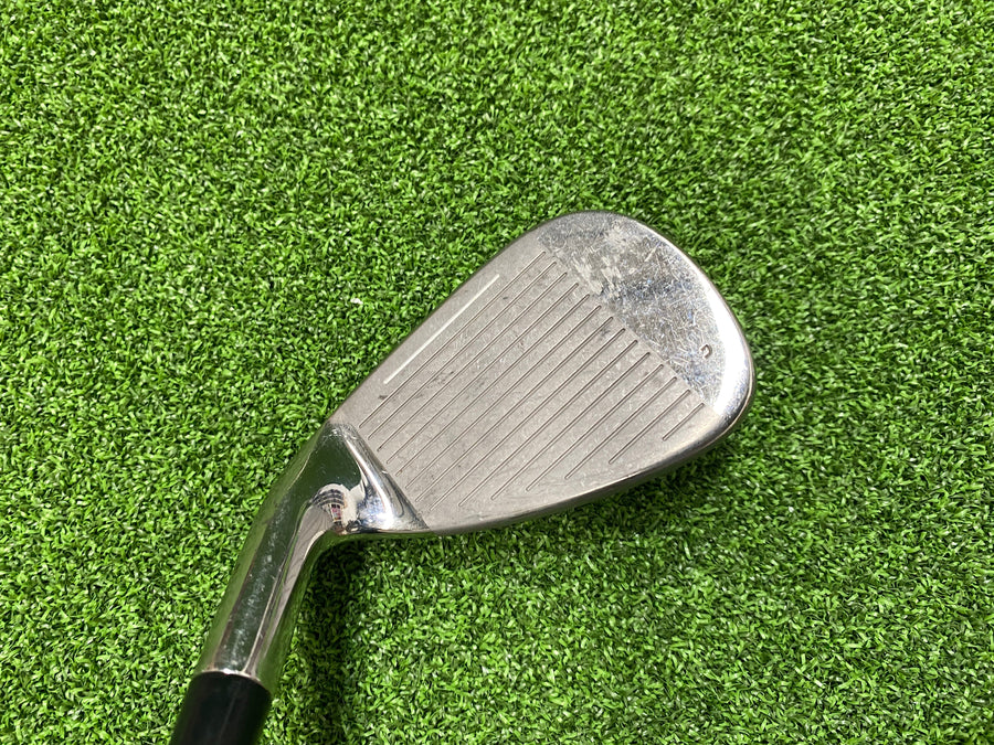 TaylorMade Burner 9 Iron Regular Flex (USED) - shaft detail