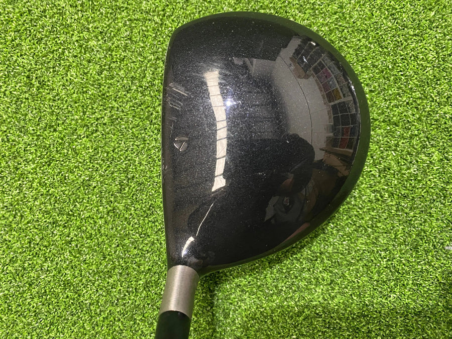 TaylorMade R360 XD 10.5° Driver - sole