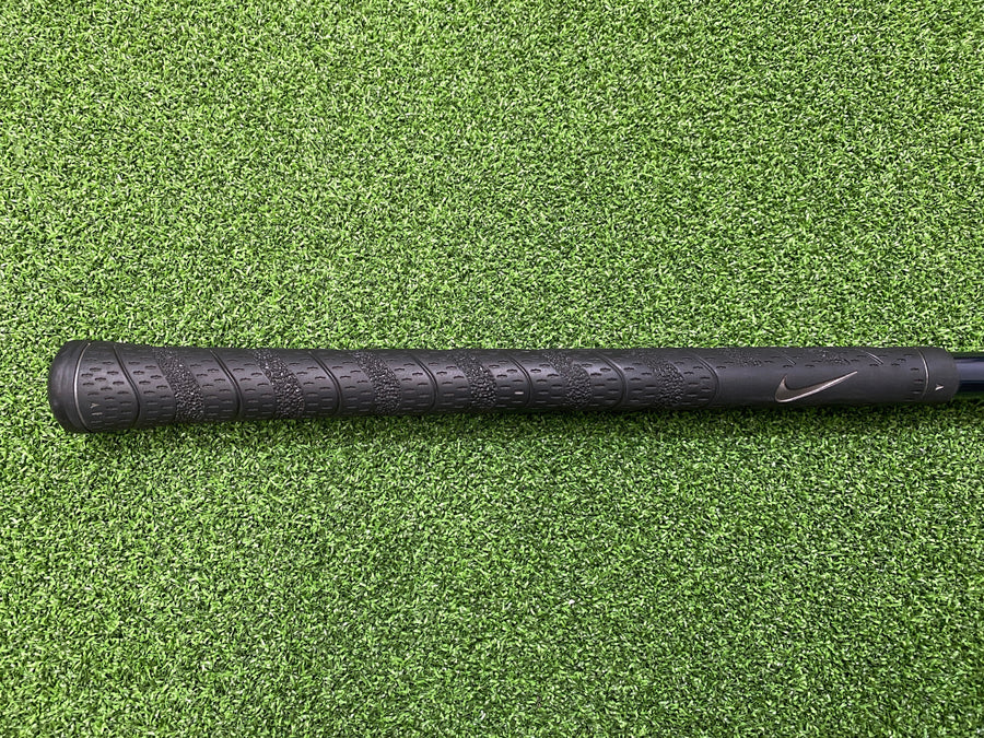 NIKE Driver 9.5° Stiff (USED) - grip detail