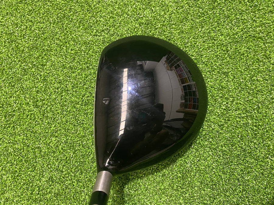 TaylorMade R7 460 Driver 10.5° Stiff Flex (Used) - sole