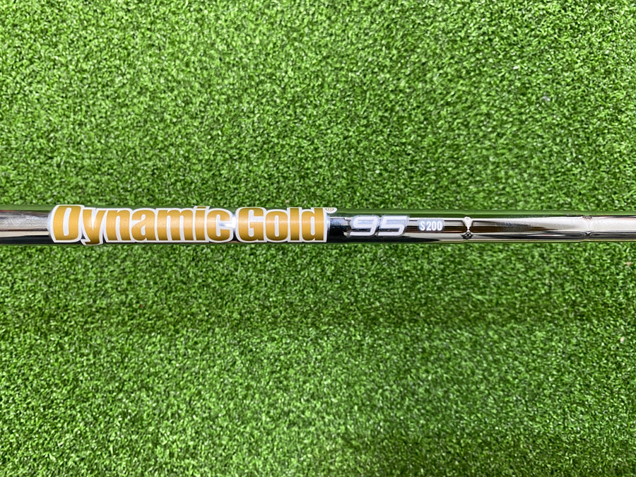 Srixon ZX MKII 18° 2 Utility Iron Stiff Flex (USED) - grip detail