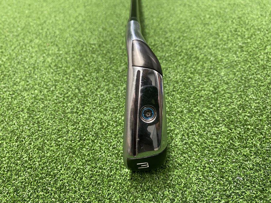 TaylorMade SIM DHY Utility 19° Right Handed (USED) - clubface
