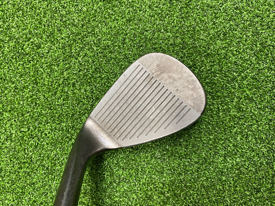 TaylorMade ATV Milled Wedge 52 - shaft detail