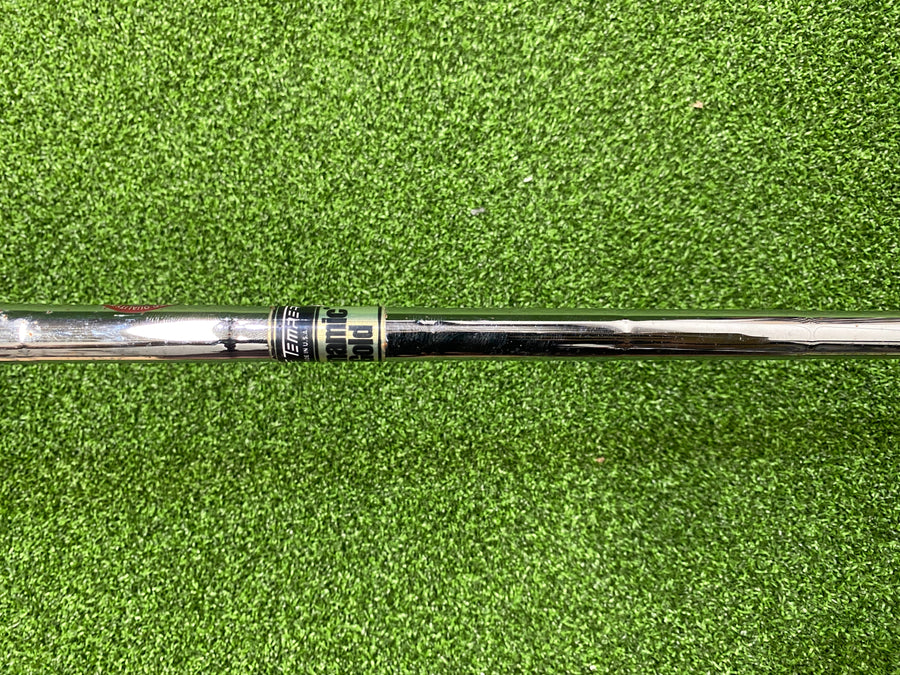 TaylorMade ATV Milled Wedge 52 - grip detail