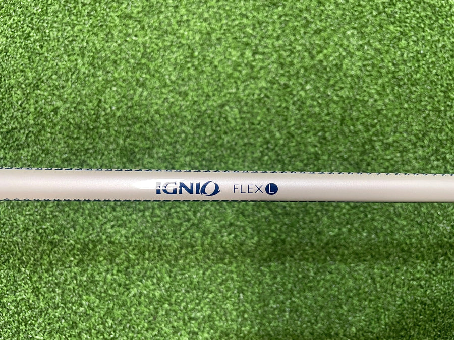 Ignio 19° Ladies 4 Wood - grip detail