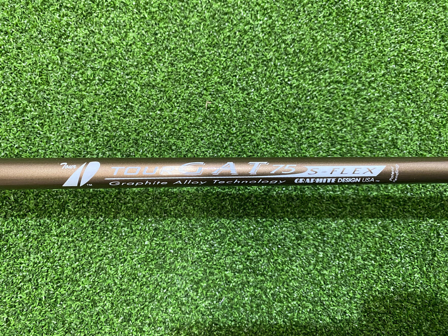 Srixon Z945 Driver 9.5° - grip detail