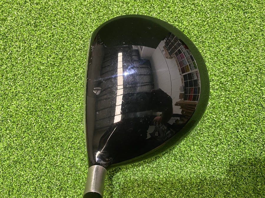 TaylorMade r7 Draw 460 Driver 10.5° - sole