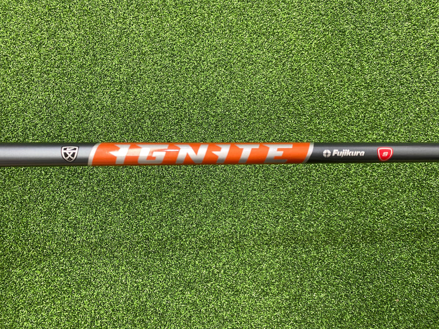 NIKE NDS Driver 10.5° - grip detail