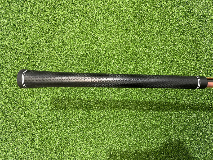 2013 Titleist 915 D2 Driver 9.5° Regular (USED)
