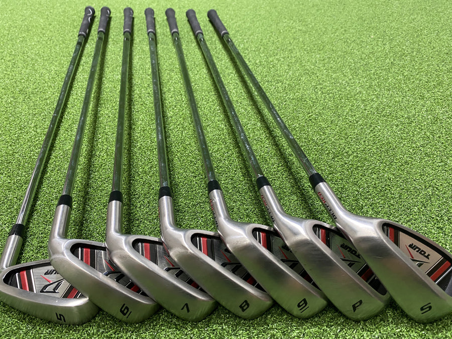 Wilson Deep Red Tour Iron Set 5-9, PW, SW - full set