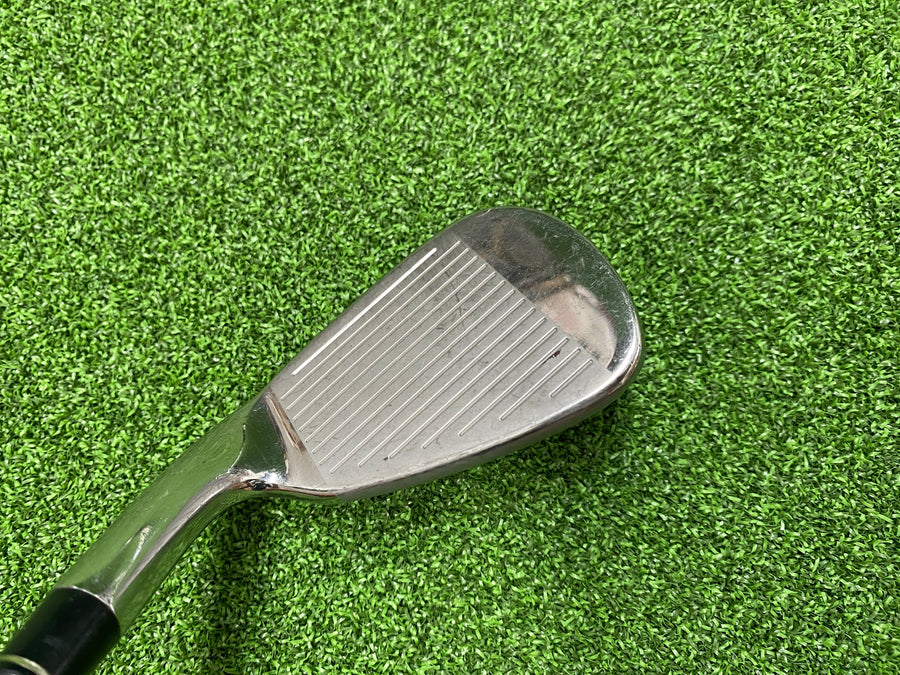 TaylorMade Burner 9 Iron - shaft detail