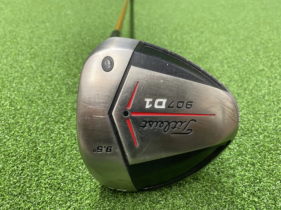Titleist 907 D1 Driver 9.5° Stiff (USED)