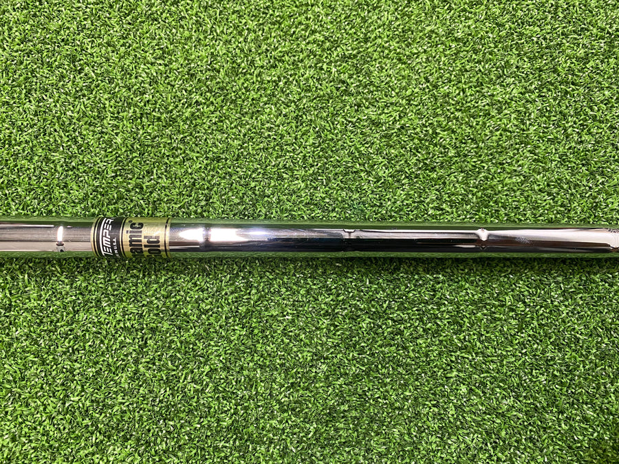 NIKE VR Pro 3 Hybrid 21° - grip detail