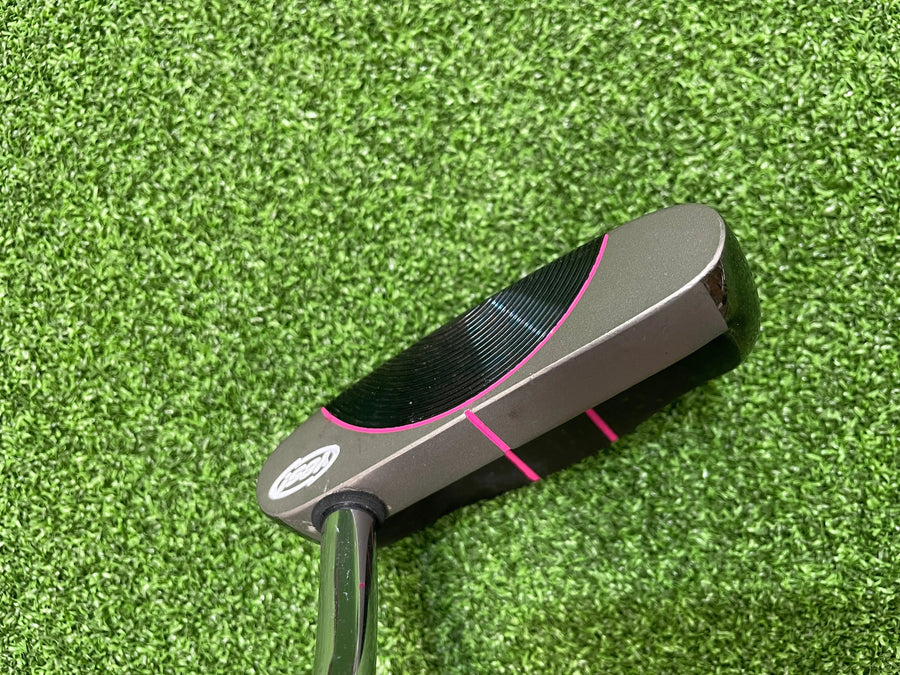 Yes! C-Groove Marilyn Putter 32" (USED) - sole