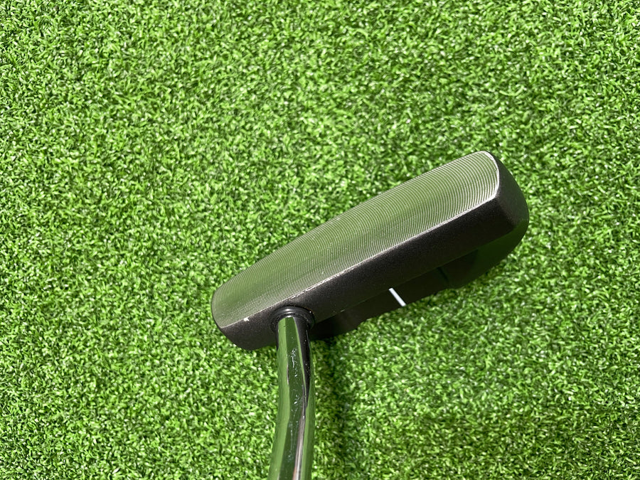 Mega MG-607 Putter 34" (USED) - sole