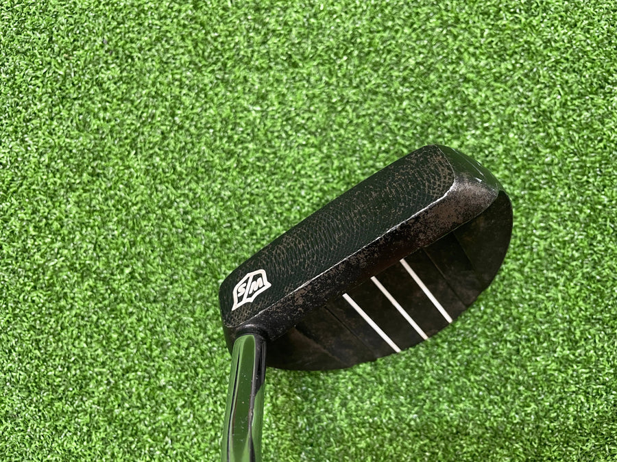 Wilson Infinite Bean Putter 34" (USED) - sole