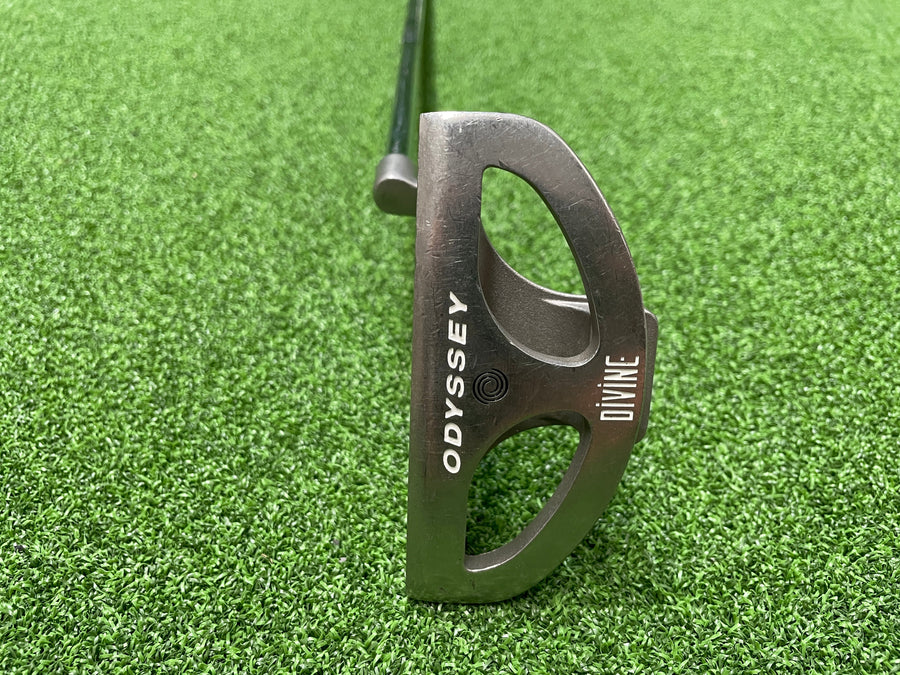Odyssey Divine Ladies Putter 33" (USED) - face