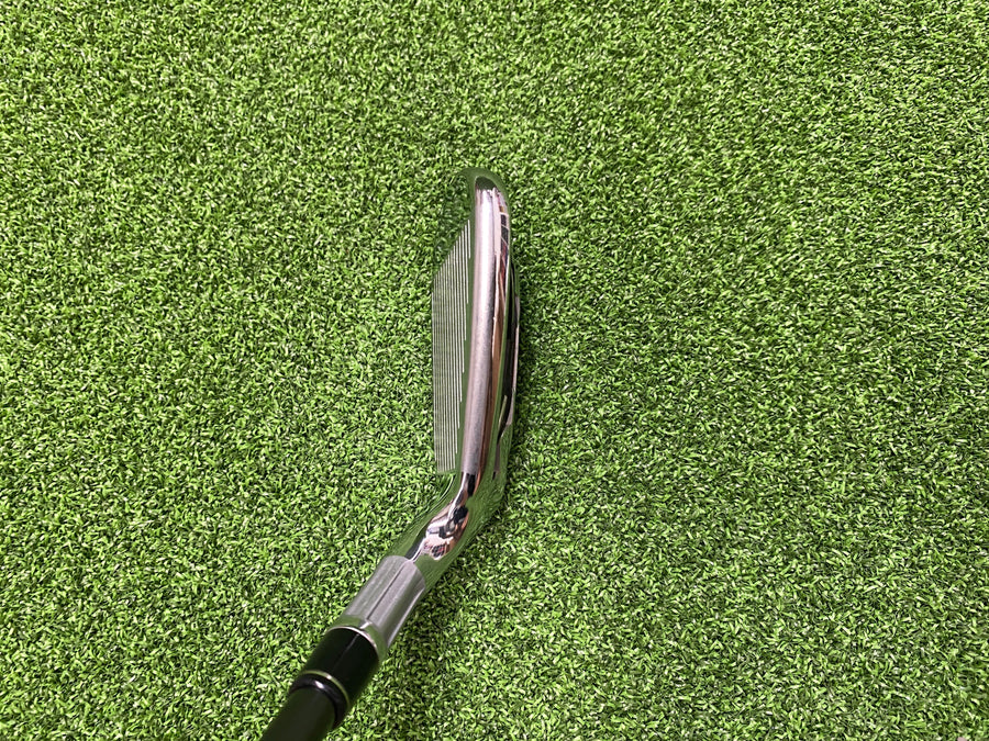 TaylorMade M2 8 Iron - sole