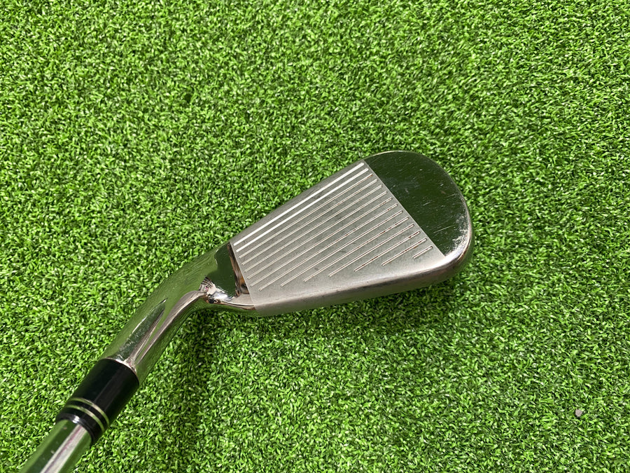 TaylorMade Burner Plus 6 Iron - shaft detail