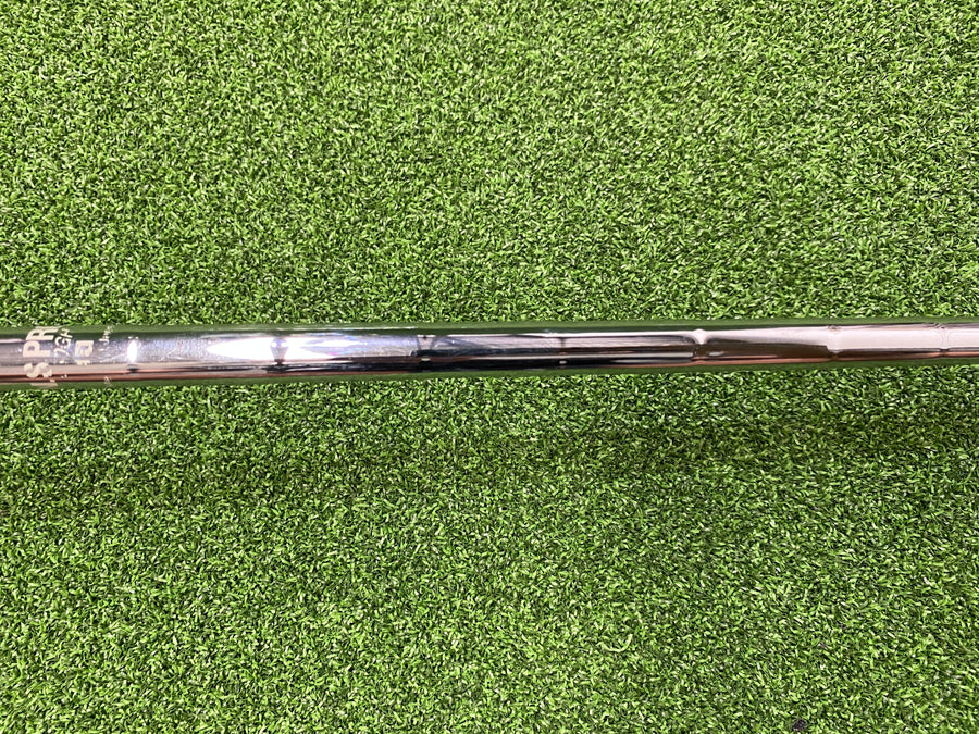TaylorMade Burner 2 #6 Iron - grip detail