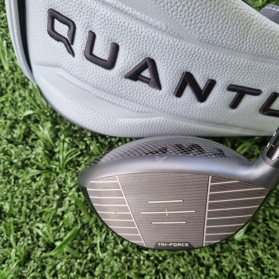 Callaway Quantum Max Driver 9° Stiff (Ex Demo) - club head and headcover