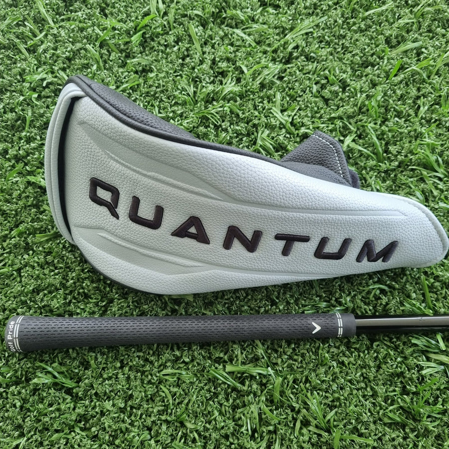Callaway Quantum Max Driver 9° Stiff (Ex Demo) - headcover and grip