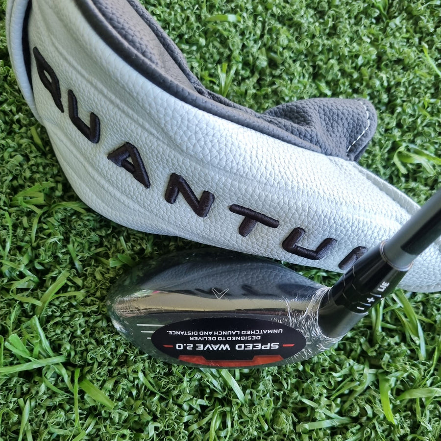 Callaway Quantum Max Hybrid 21° Regular (NEW) - head and headcover