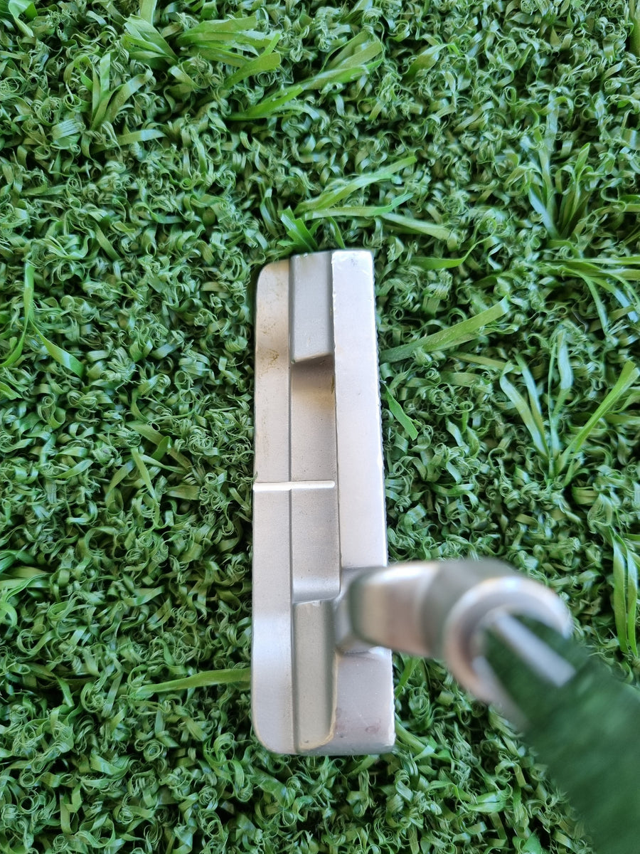 Cleveland Huntington Beach Collection #1 Putter Left Hand 35" (NEW) - topline