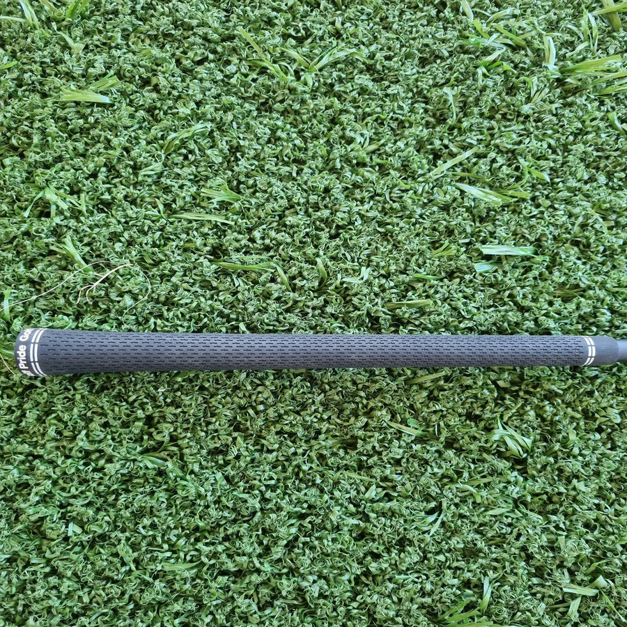 Srixon ZXiU Utility 20 Deg Regular (Ex Demo USED) - grip detail