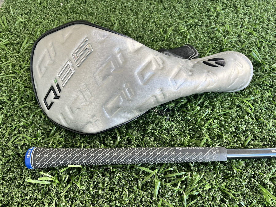 TaylorMade Qi35 LS Driver 10.5° Stiff (NEW) - headcover and grip