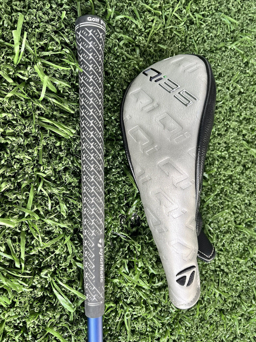 TaylorMade Qi35 #3 Hybrid 19° Stiff (Ex Demo) - headcover and grip